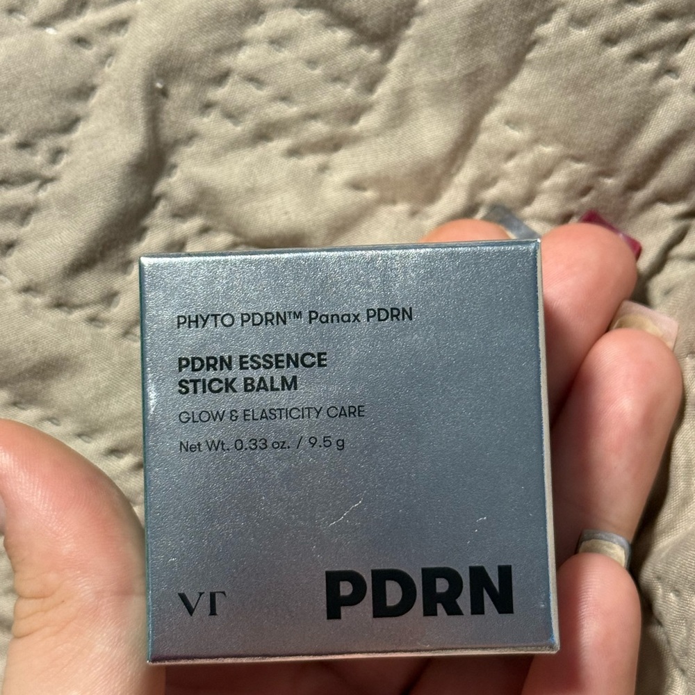 VT PDRN Essence Stick Balm - Silver